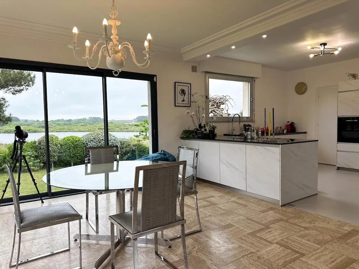 Maison Spacieuse Et Elegante Vue Sur L'Etang De Lannenec A 600M Du Fort-Bloque Ploemeur 0*,  Franciaország