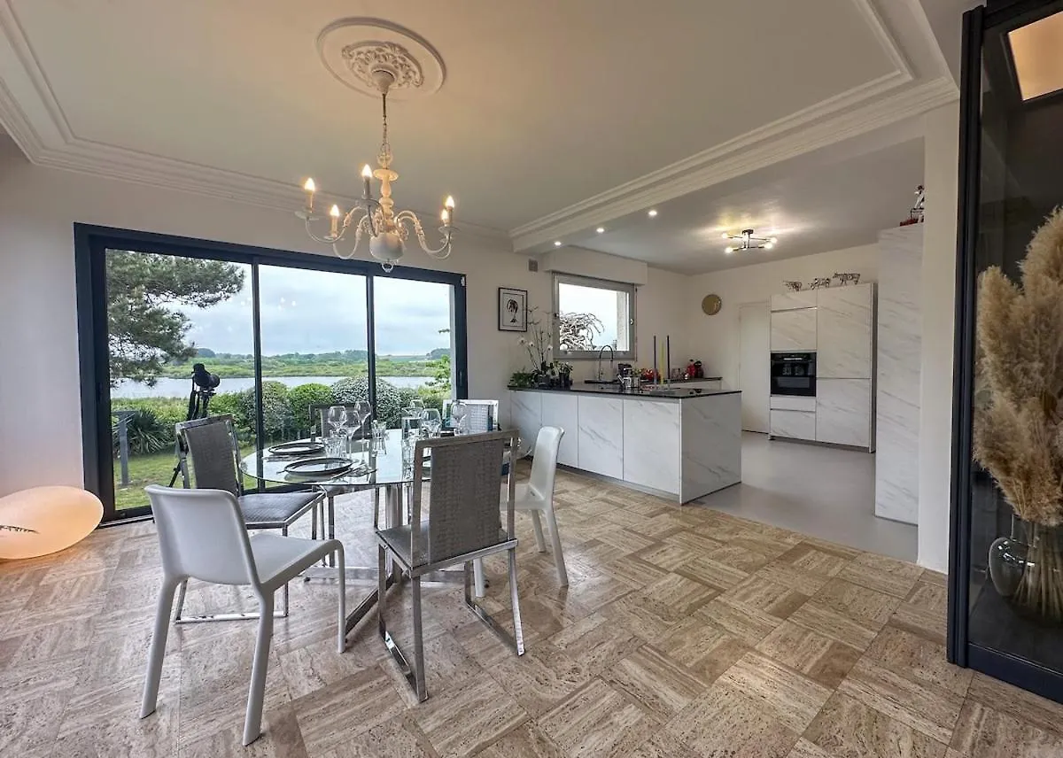 Maison Spacieuse Et Elegante Vue Sur L'Etang De Lannenec A 600M Du Fort-Bloque Ploemeur